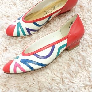 Vintage Red & White Color-Block Kitten Heels